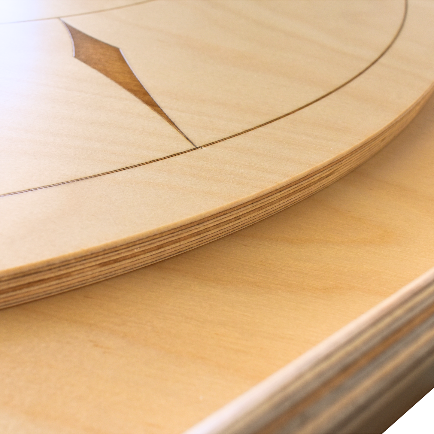 The Crokinole Master - 大型の伝統的なクロキノール ボード ゲーム キット