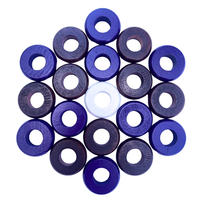 32 Purple and Walnut Carrom / Pichenotte Rings - (Purple / Walnut / Natural / Black / White) - Anneaux De Pichenottes - Game Accessories / Accessoires De Jeu