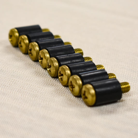 Crokinole バンパー - ゴムラテックス付きの 8 つの短い真鍮ネジ